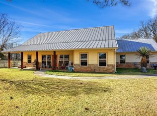 1169 Desvoignes Rd, Denison, TX 75021