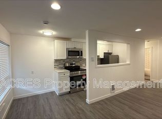 3250 California Ave SW UNIT 3, Seattle, WA 98116
