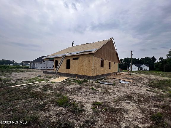 4th image of 1307 Stoney Creek Church Road
