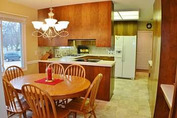 5th image of 4310 Huron Dr