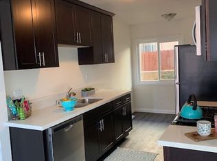 31 N Parkwood Ave #8, Pasadena, CA 91107