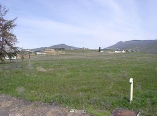 880 American Fruit Rd, Wenatchee, WA 98801