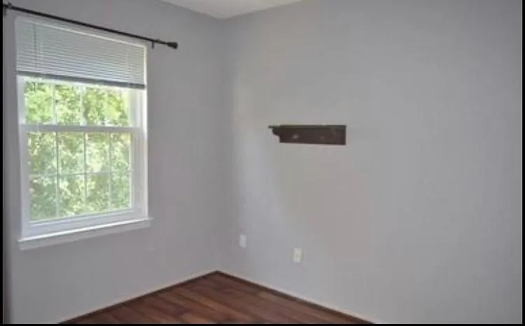 12133 Chaucer Ln — Photo 5