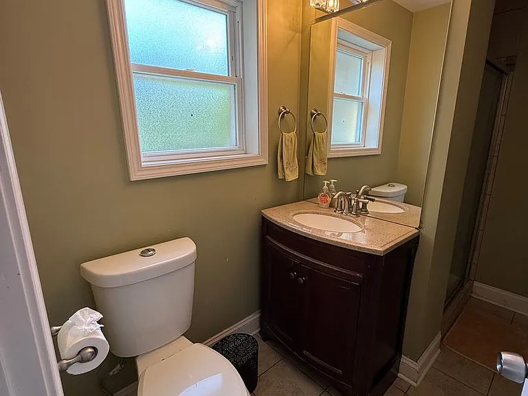 6704 N Central Park Ave — Photo 10