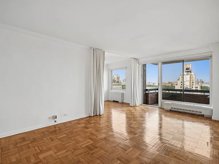 45 E 89th St #18D — Photo 5