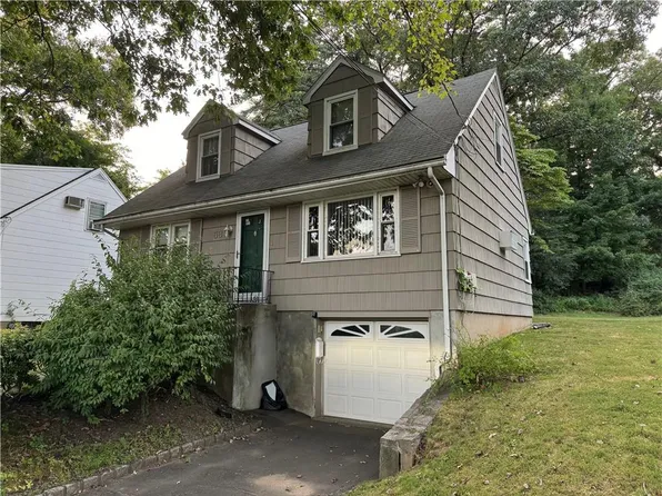 58 Hempstead Road, Spring Valley, NY 10977