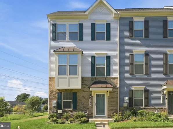 9567 Tall Oaks Rd, Montgomery Village, MD 20886