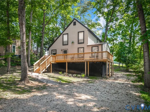 1617 Colehollow Dr, Midlothian, VA 23113