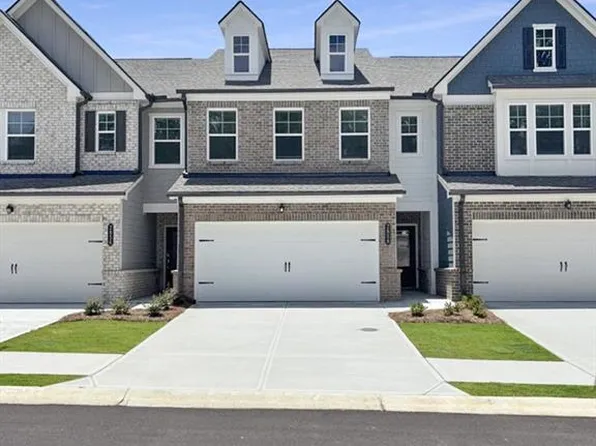 2858 Habibi Ct, Buford, GA 30519
