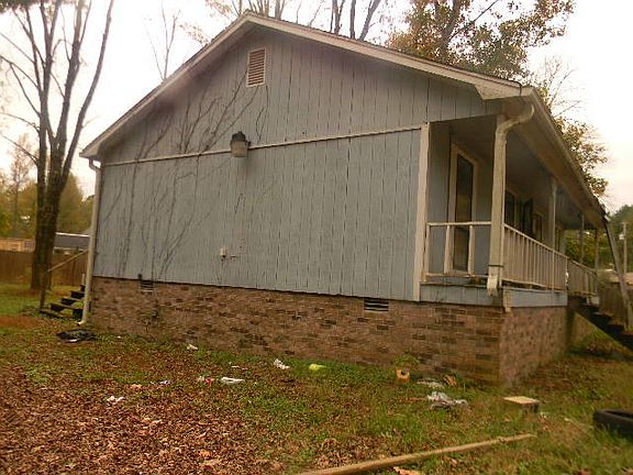 4th image of 1910 Princess Ann Dr