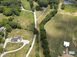 2246 S Berrys Chapel Rd, Franklin, TN 37069