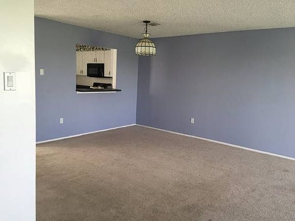5th image of 4401 River Valley Dr APT 1005