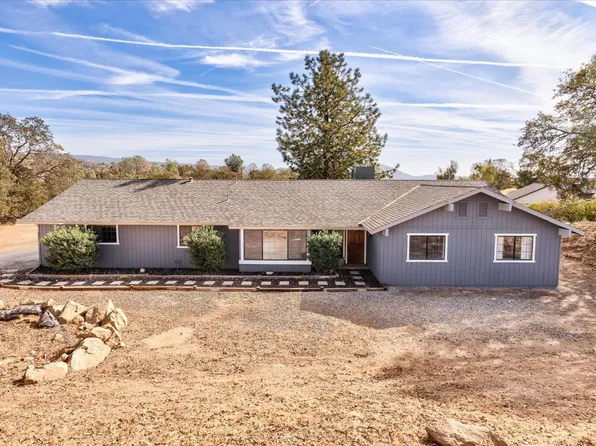 28891 Crystal Springs Ct, Coarsegold, CA 93614