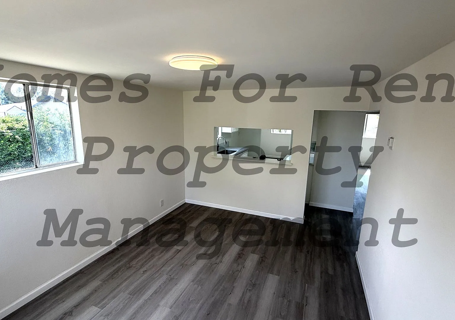 113 Harris Dr. — Photo 3