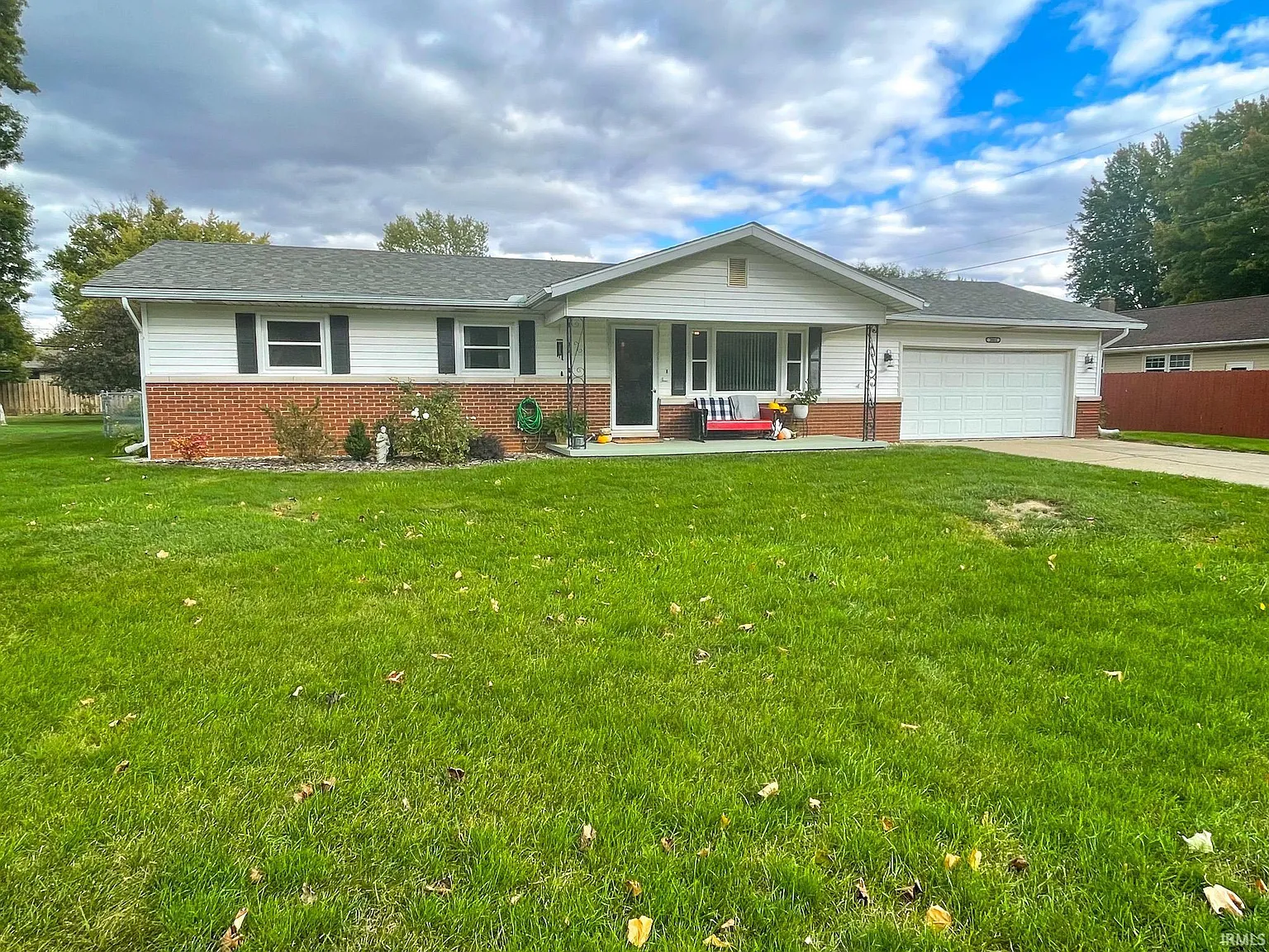 3604 E Melody Ln photo 1