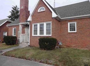 304 Abbottstown St, East Berlin, PA 17316