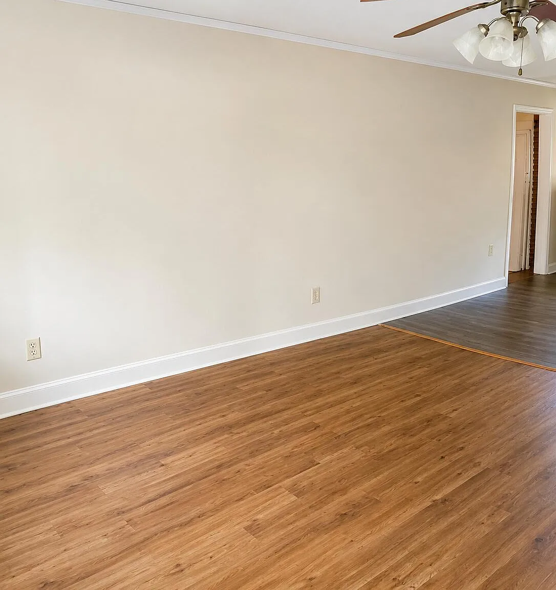 3 bed, 1.5 bath, 1330 sqft, $1,400 — Photo 2