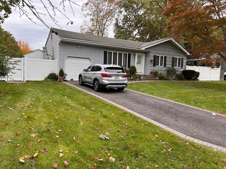 6 Shenandoah Blvd, Pt Jefferson Station, NY 11776 Zillow