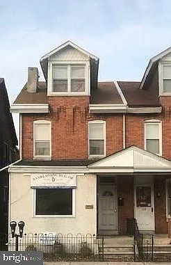 117 W 4th St photo 1