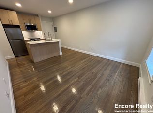 511 Beacon St #U4, Boston, MA 02215