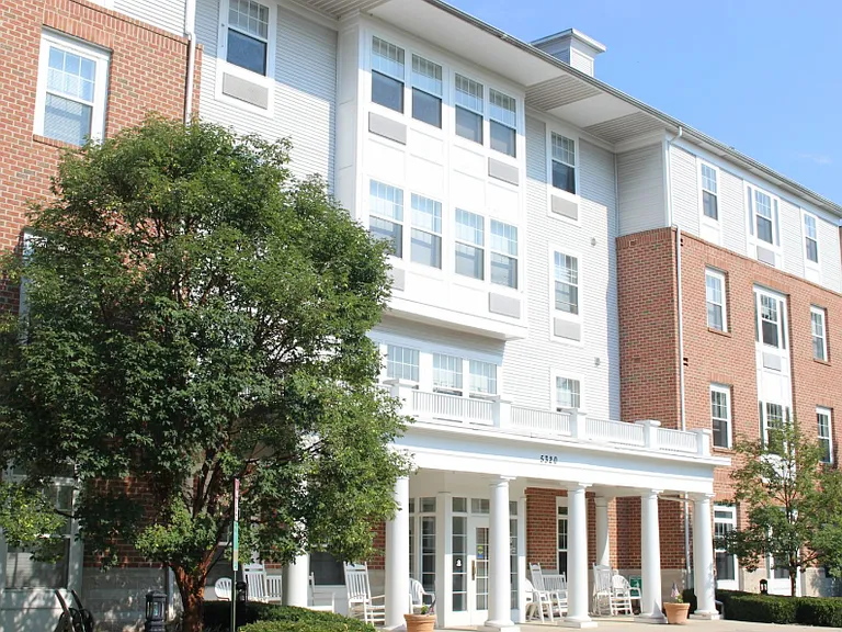 Selborne House of Dorsey Hall — Photo 1