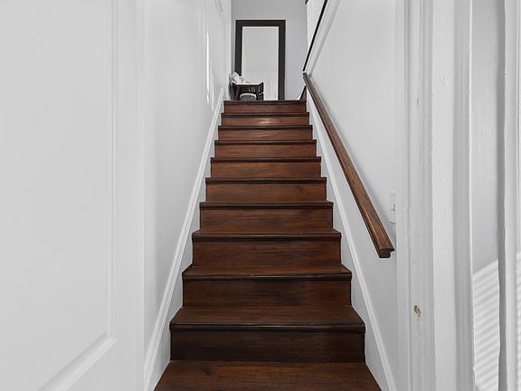 2nd image of 417 Dunham Ave Floor 2