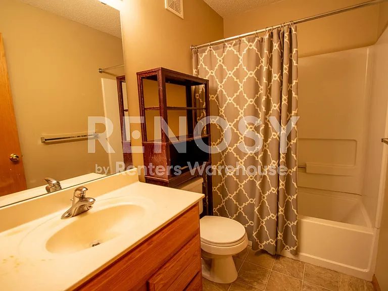 16477 Timber Crest Dr SE — Photo 17
