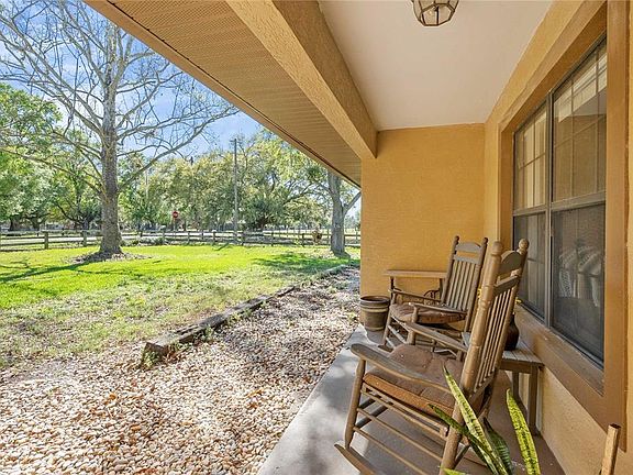 3rd image of 28445 Darby Rd