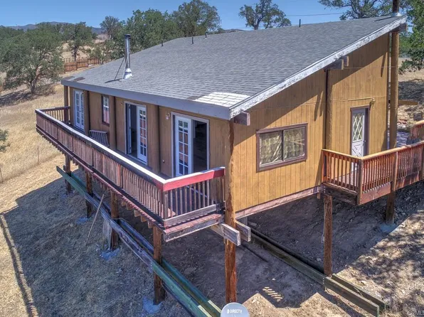 2399 Indian Hill Rd, Clearlake Oaks, CA 95423