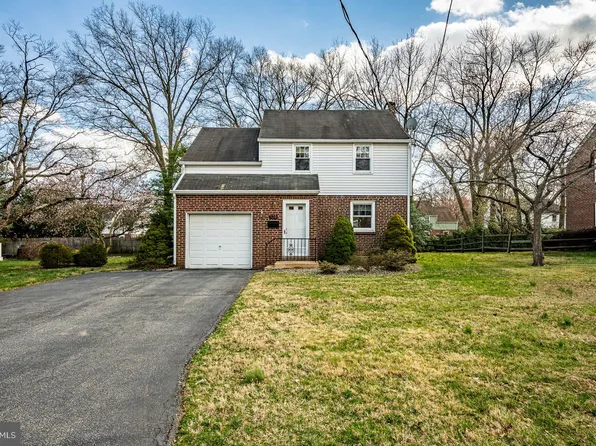 320 Cleveland Ave, Talleyville, DE 19803