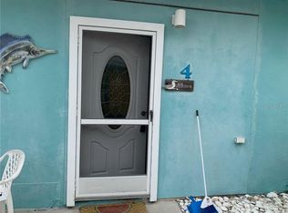 40 Beachcomber Ln #4, Englewood, FL 34223