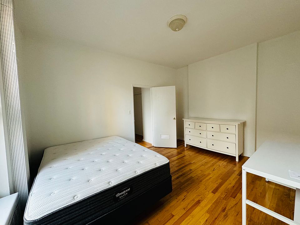 1st image of 129 E 29th St APT 3R