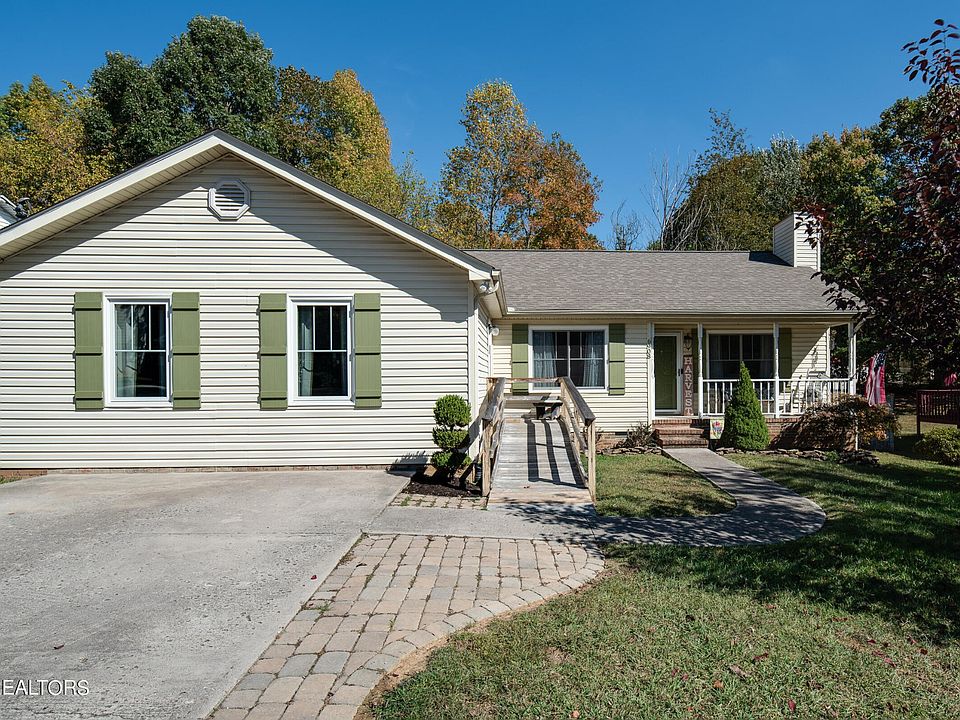 1st image of 6908 Saint Croix Ln