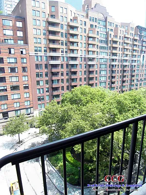 Rented by CCG Real Estate Brokerage | media 26