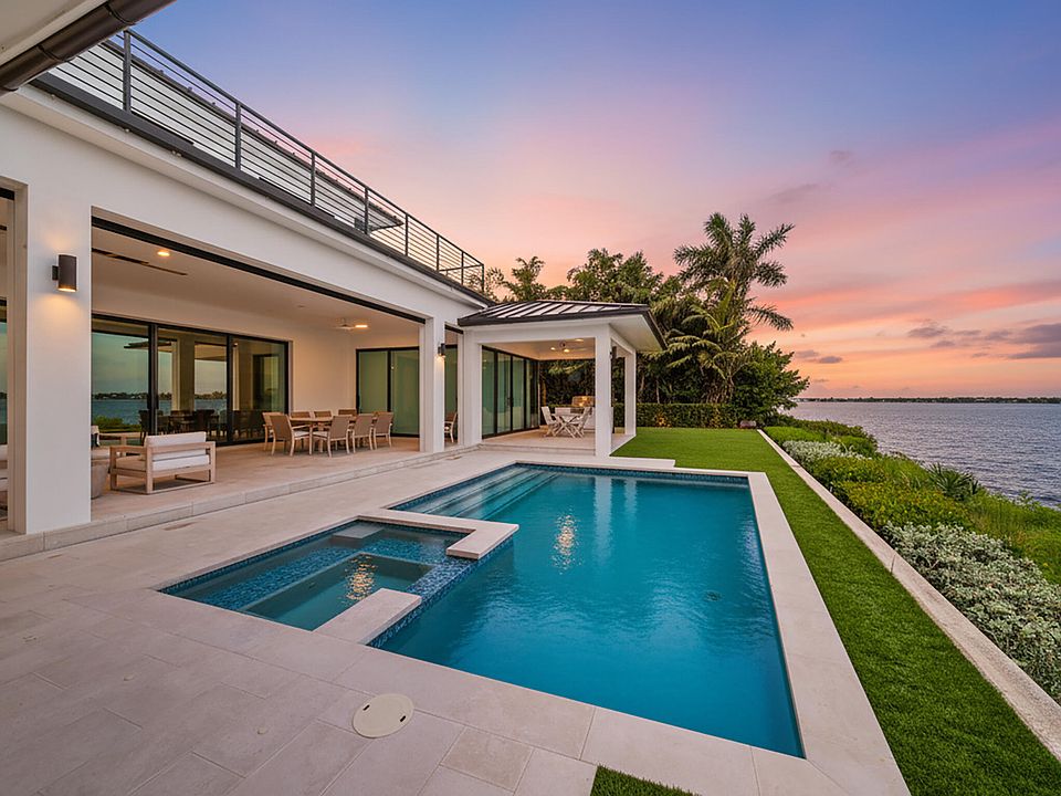 1st image of 2834 SW Rivers End Way