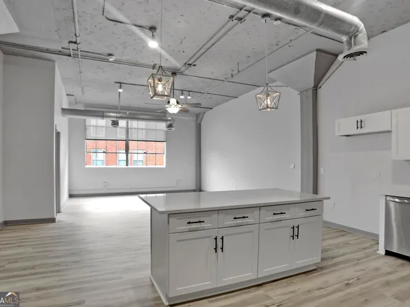 172 Haynes St SW Unit 201, Atlanta, GA 30313