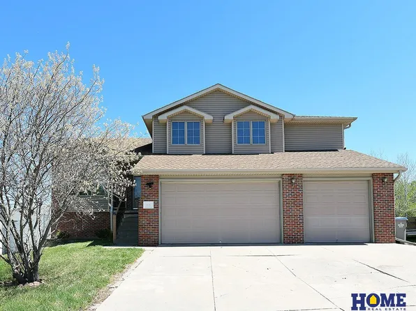 1520 Moreland Ct, Lincoln, NE 68521