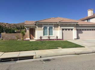 3708 Sungate Dr, Palmdale, CA 93551