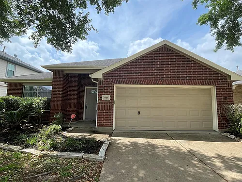 910 Pickett Hill Ln Photo 1