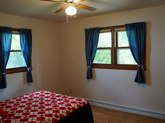 3rd image of 157 Villa Dr