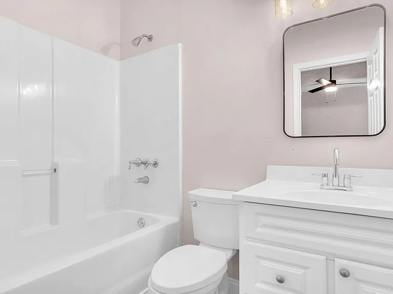 1046 Tilden St NW #C — Photo 22