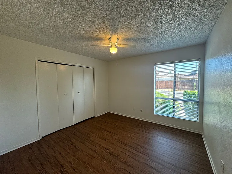 4508 Maybrook Ave — Photo 6