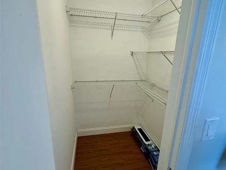 1747 Rodman St #210 — Photo 6