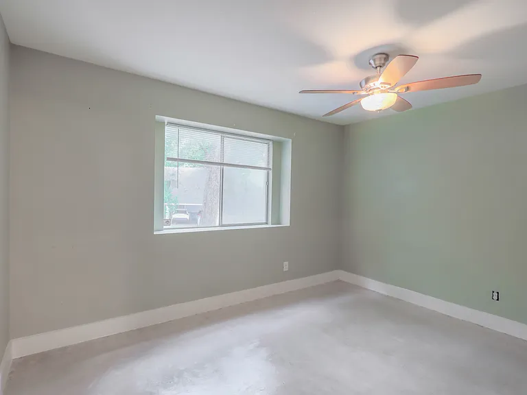 1601A Summer Creek Ct — Photo 14