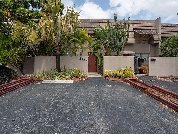 2nd image of 3724 SW 59th Terrace #64