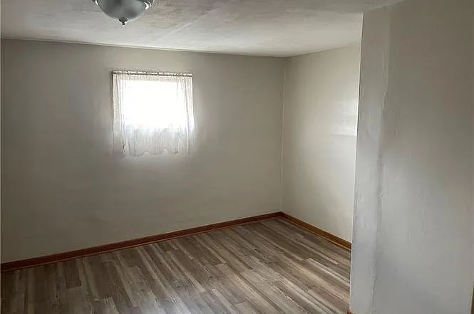 332 Quay St — Photo 6