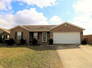 205 Dalton Cir, Versailles, KY 40383