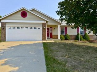 260 Cherrywood Parc Dr, O'Fallon, MO 63368