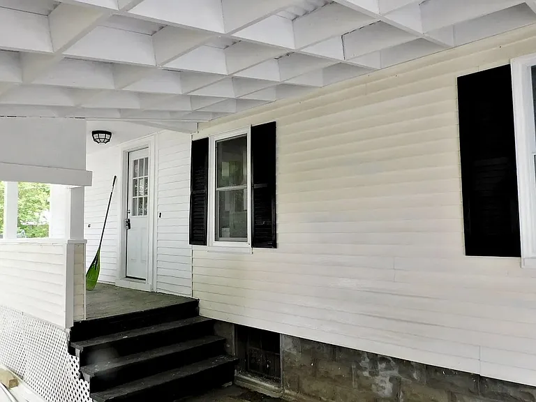 31 Wesley St — Photo 4