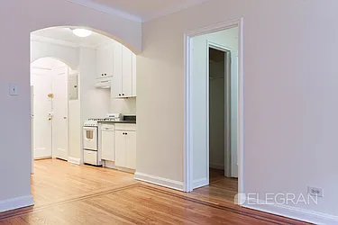 Rented by (Legacy) Elegran